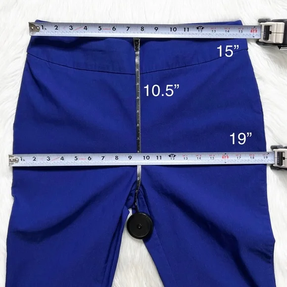 SOLD-Chico’s So Slimming Blue Elastic Waist Pull On Cropped Skinny Pants Size 10 - Picture 7 of 8